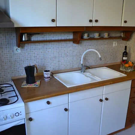 Olive Tree * נאה פוטידאה